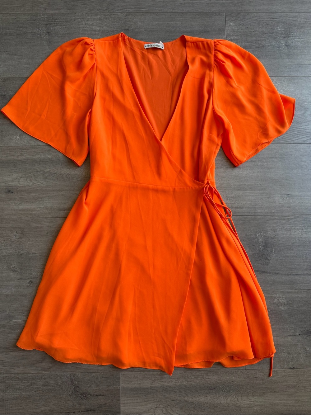 Alice + Olivia orange  Wrap mini Dress - size 8